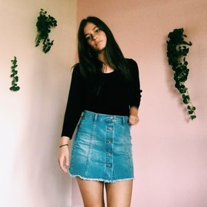 quarter sleeve knit sweater